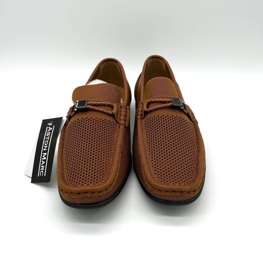 Aston Marc Mens Size 8.5M Color Brown Tan  Faux Leather Walking Loafers Open Box